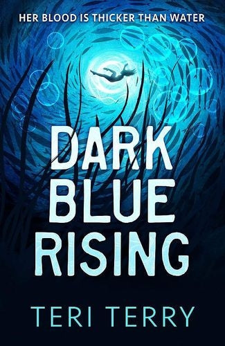 The Circle Trilogy 01: Dark Blue Rising