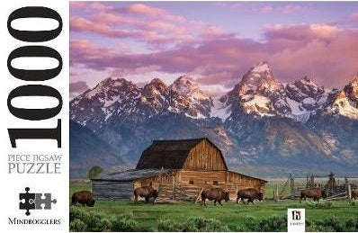 1000 Piece Moultan Barn, Wyoming, USA